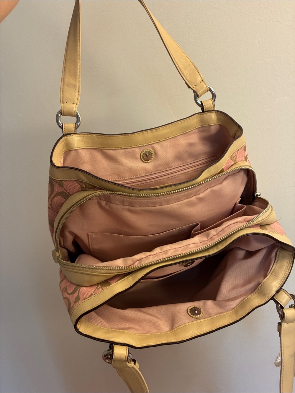 Coach Pink Signature Canvas Shoulder Bag with Beige Trim and Charm - Picture 4 of 12